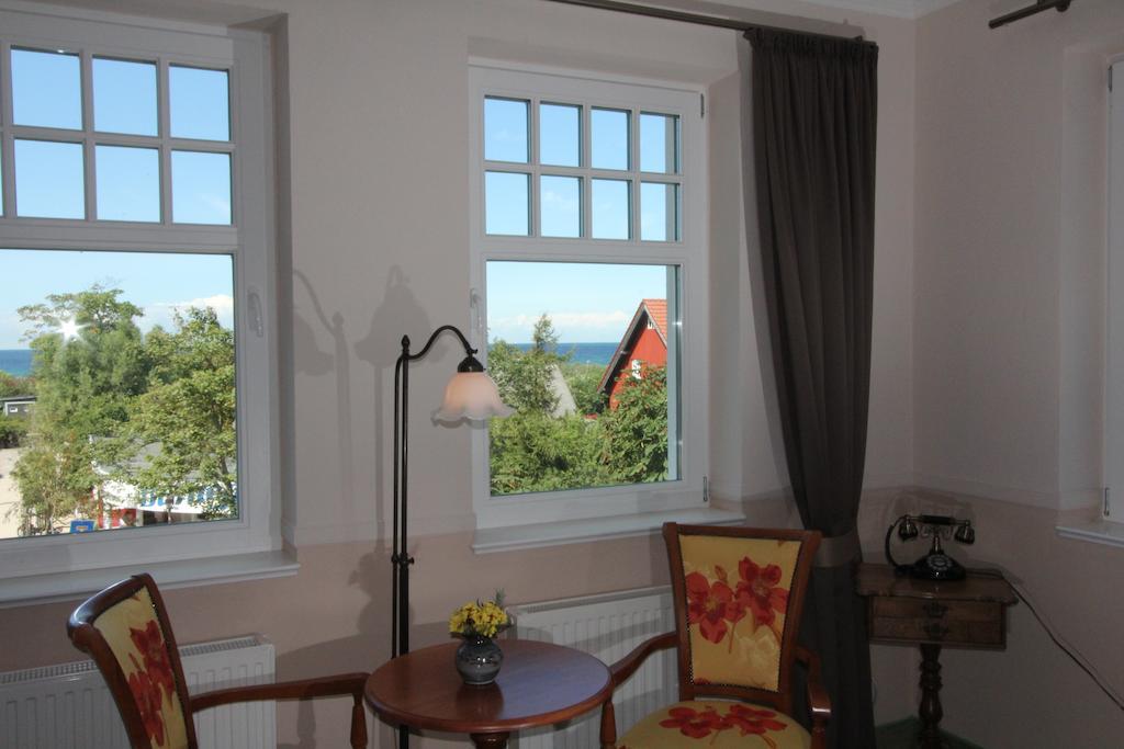 Hotel Zum Strandlaufer Аренсхоп Стая снимка